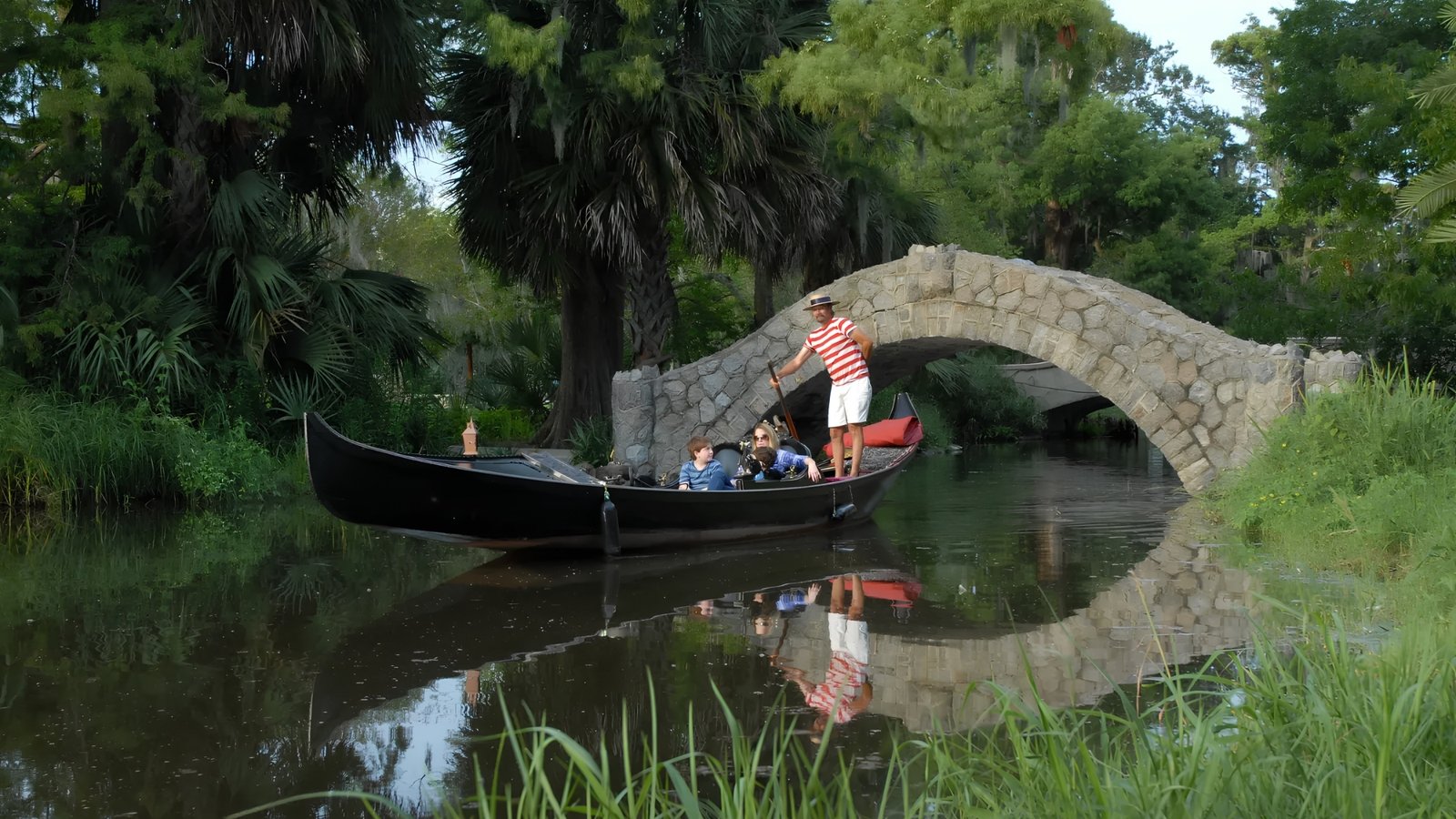 Nola Gondola tour at City Park Nola Gondola tour at City Park